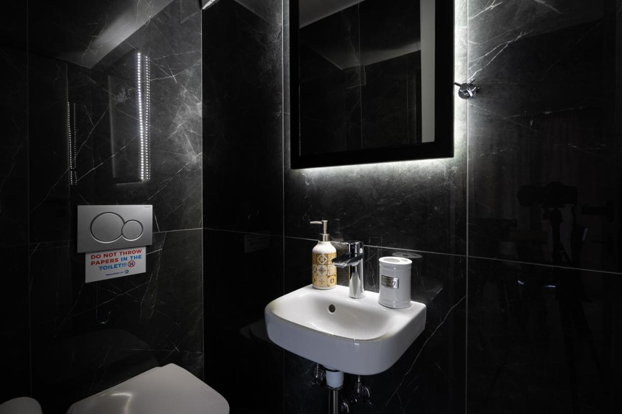 Trojan Affair Residence Athens Luaran gambar