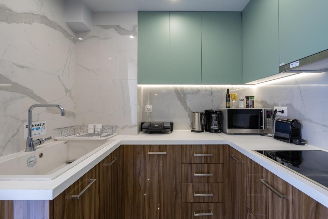 Trojan Affair Residence Athens Luaran gambar