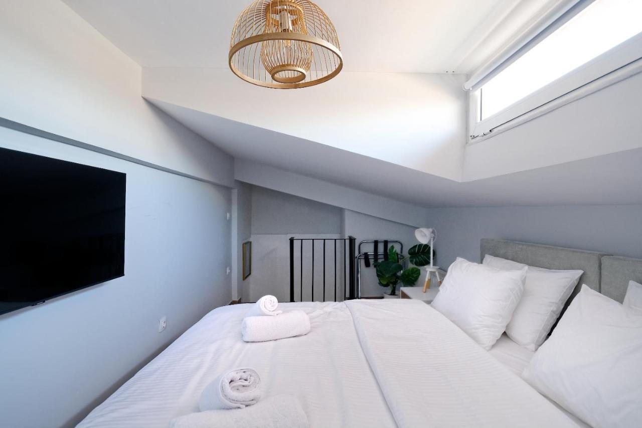 Trojan Affair Residence Athens Luaran gambar