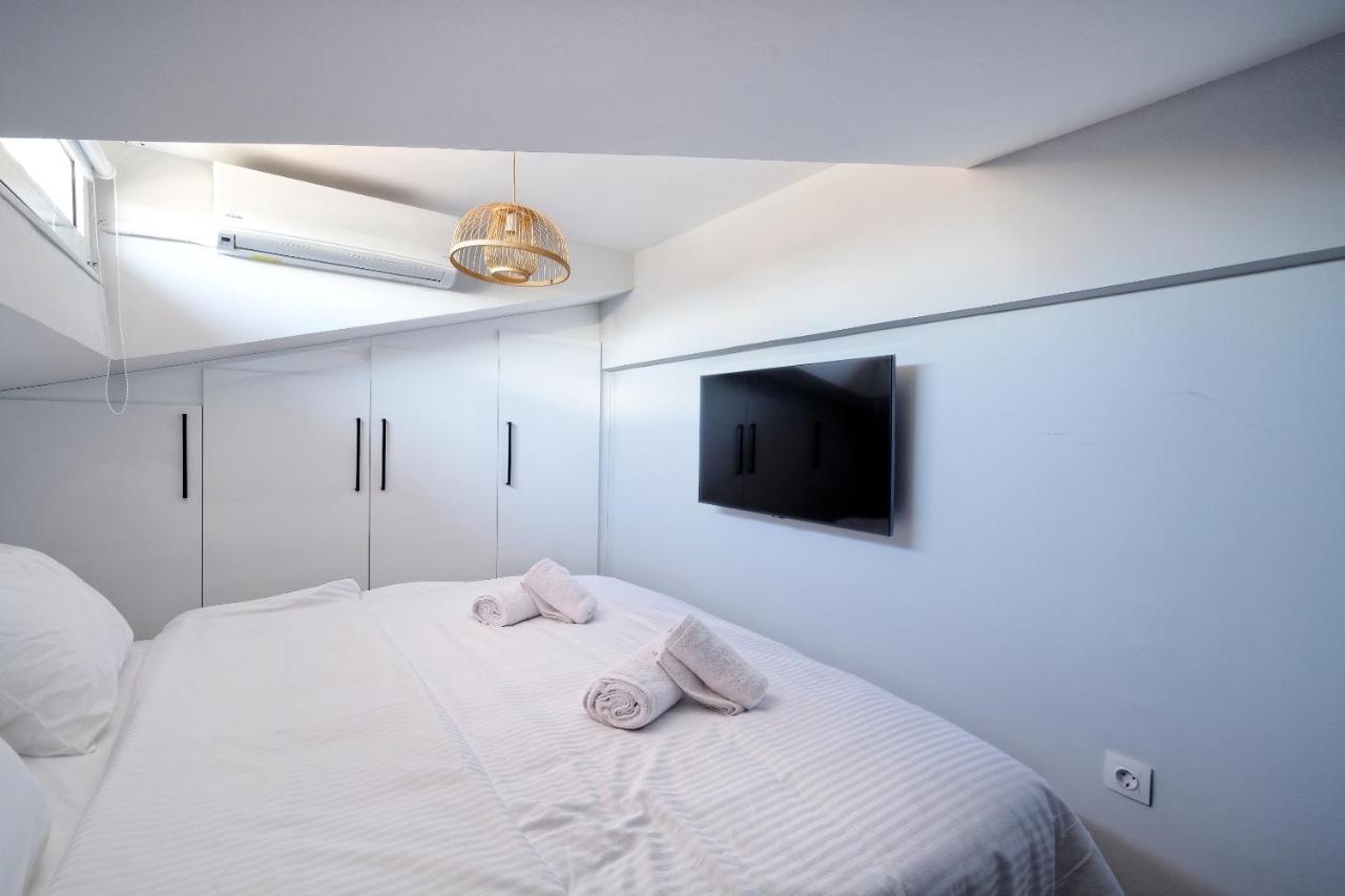 Trojan Affair Residence Athens Luaran gambar